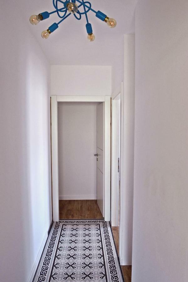 Apartment Anna Split With Parking Kültér fotó