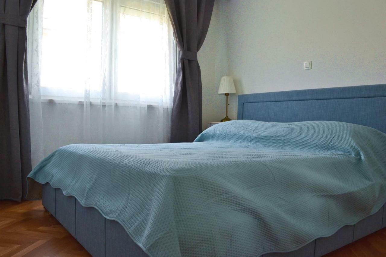 Apartment Anna Split With Parking Kültér fotó